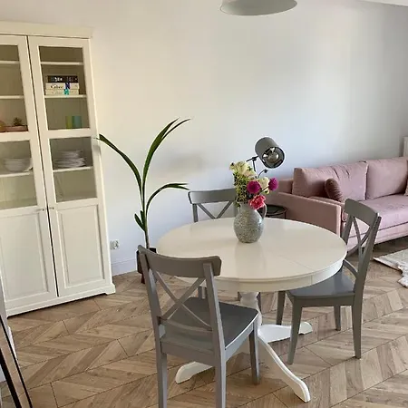 Le Pull Marine Lägenhet