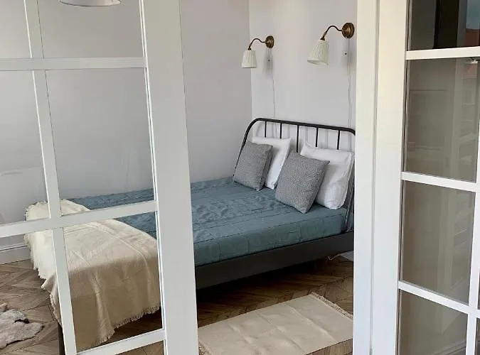 Le Pull Marine Apartment